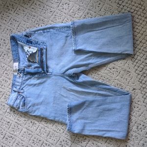Sz 6/28 Gap light jeans